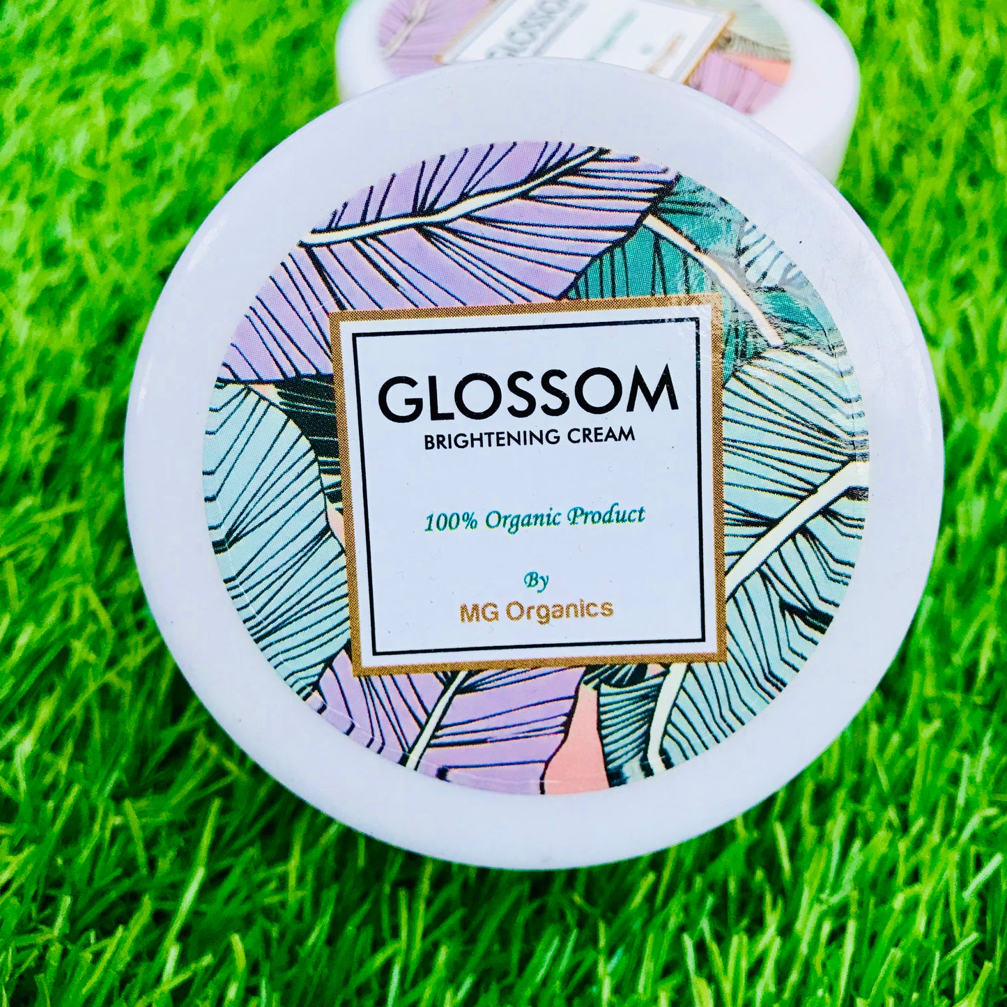 GLOSSOM BRIGHTENING CREAM